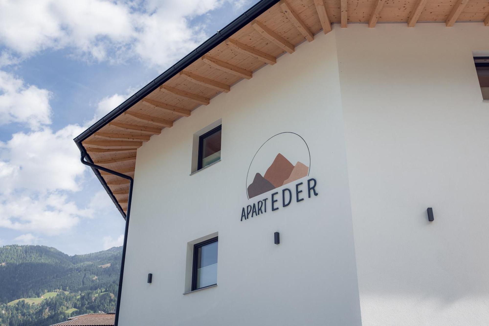 Apart Eder Schwendau Luaran gambar